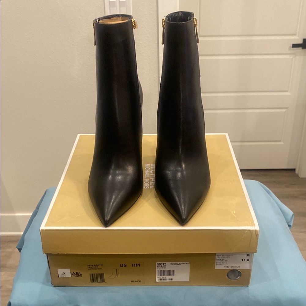 Elegant Black Leather Ankle Boots